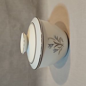 Noritake Bluebell 5558 Sugar Bowl With Lid